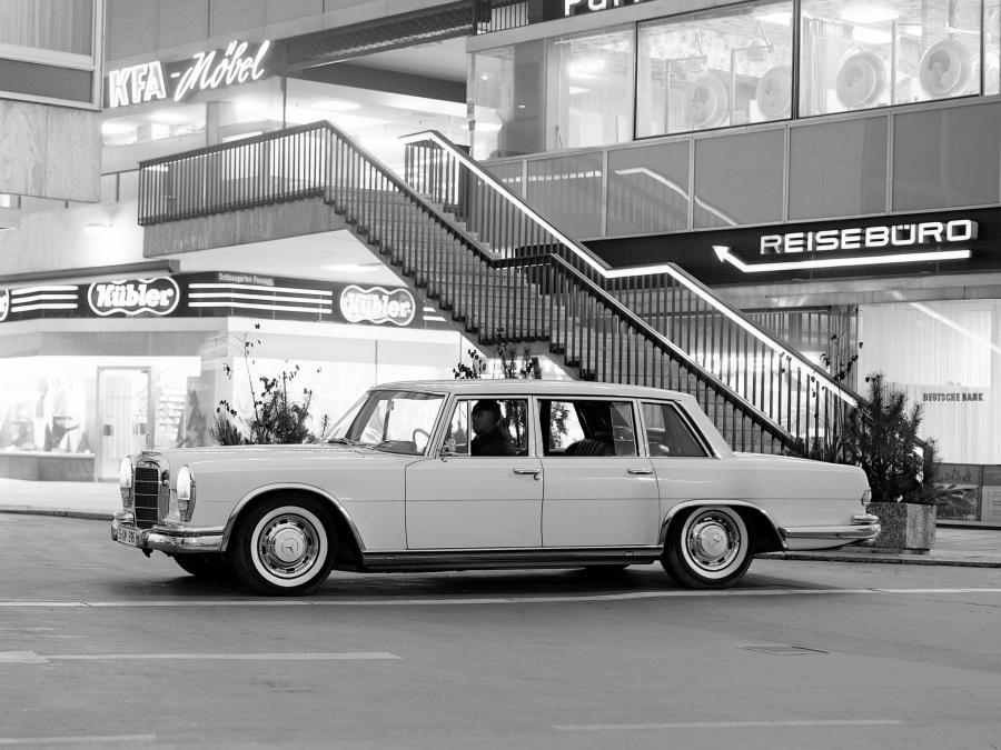  Mercedes-Benz 600 1964 года  (фото 4 из 24)